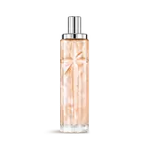 Nuovo packshot di Starlicious Pineapple Musk: un flacone cristallino riempito di succo ambrato scintillante che cattura la luce estiva in una stella cadente intagliata, con sfaccettature che brillano sotto un elegante tappo argentato.