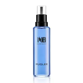 Flacone ricarica blu A*Men Eau de Toilette con tappo spray nero su sfondo bianco.
