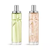 Packshot del bundle starlicious the creamy delight layering con Pineapple Musk e Pistachio Praline, flaconi in vetro con una stella cadente intagliata, le cui sfaccettature brillano sotto un elegante tappo argentato.